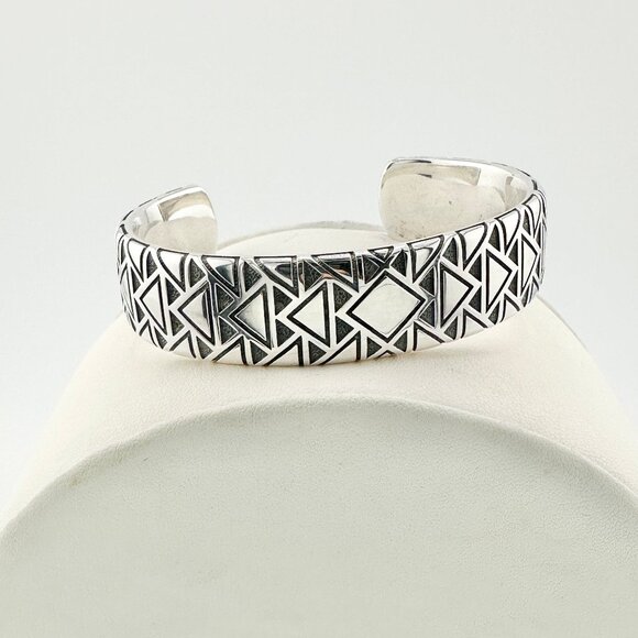 David Yurman Wide Southwest Cuff Bracelet in Sterling Silver - 17mm - Medium - Picture 6 of 13